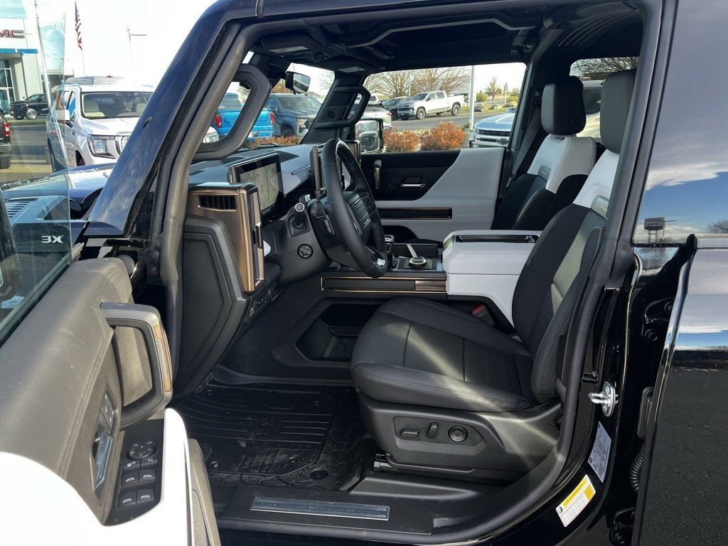 New 2025 GMC Hummer EV 3X w/ Extreme Off-Road Package image 26