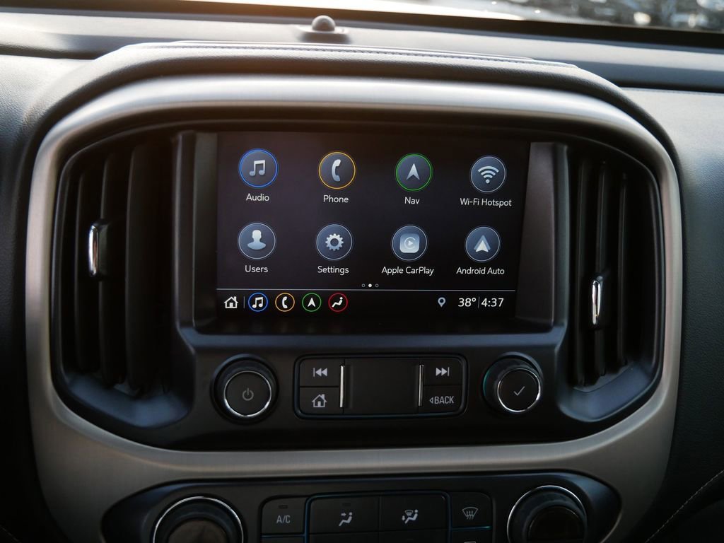 Used 2021 GMC Canyon Denali image 18