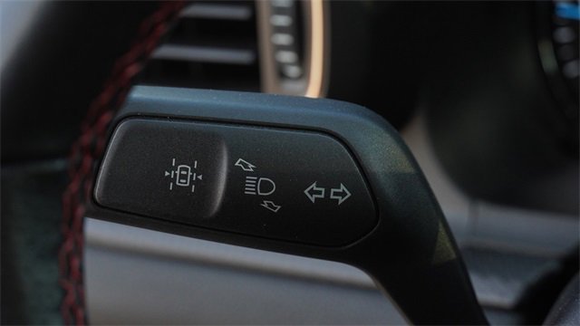 Used 2023 Ford Explorer ST-Line w/ Class IV Trailer Tow Package image 32