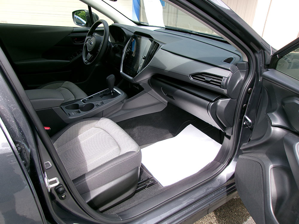 Used 2024 Subaru Crosstrek 2.0i Premium AWD/4WD image 11
