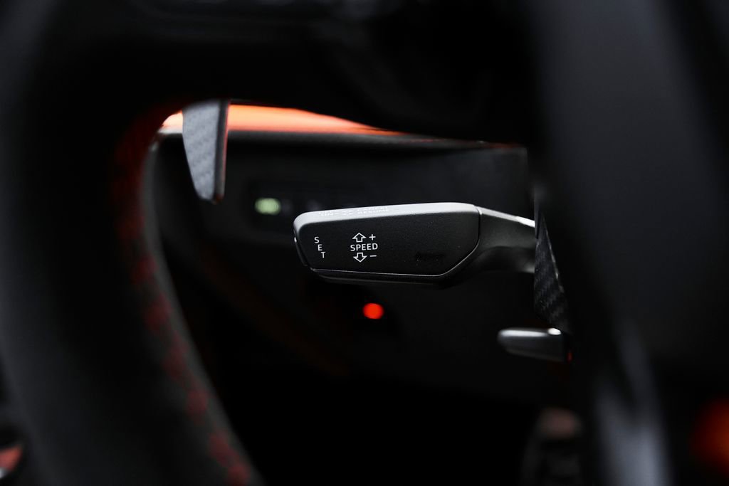 Used 2024 Lamborghini Revuelto AWD/4WD image 54