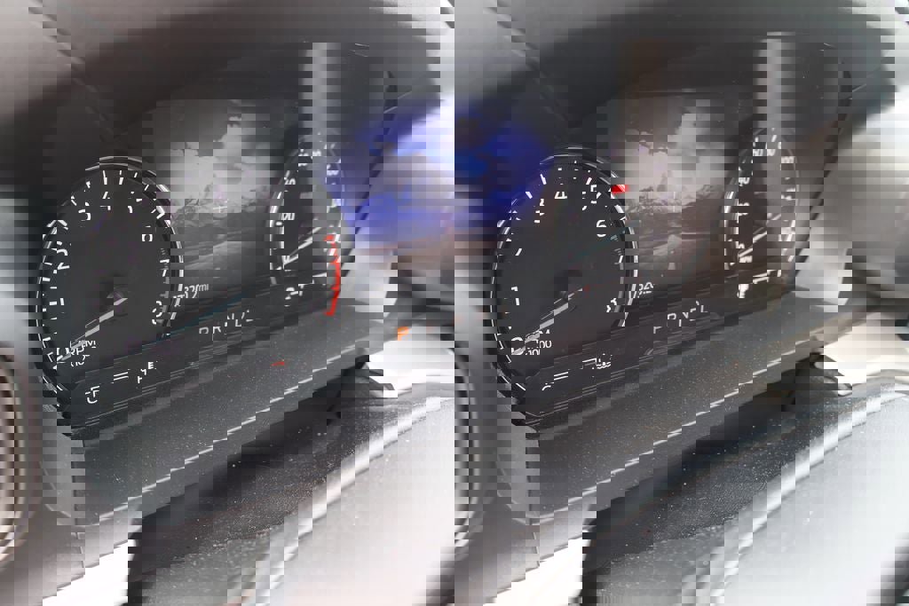 Used 2024 Ford Explorer XLT image 21