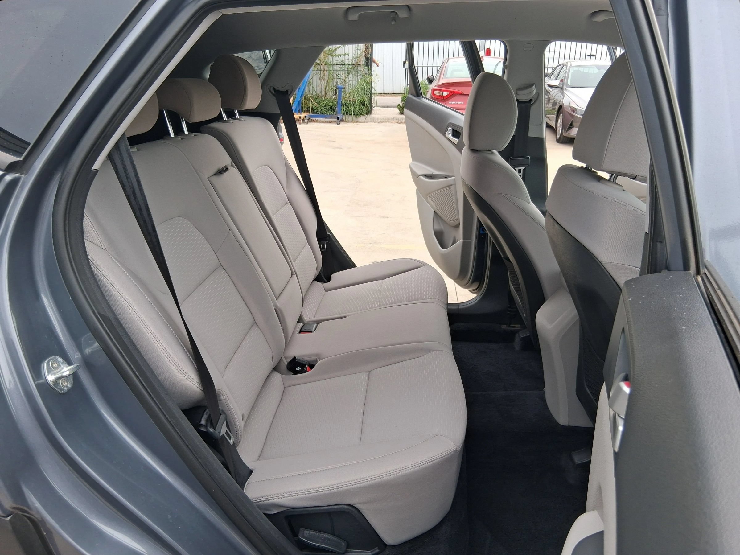Used 2021 Hyundai Tucson SE FWD image 29
