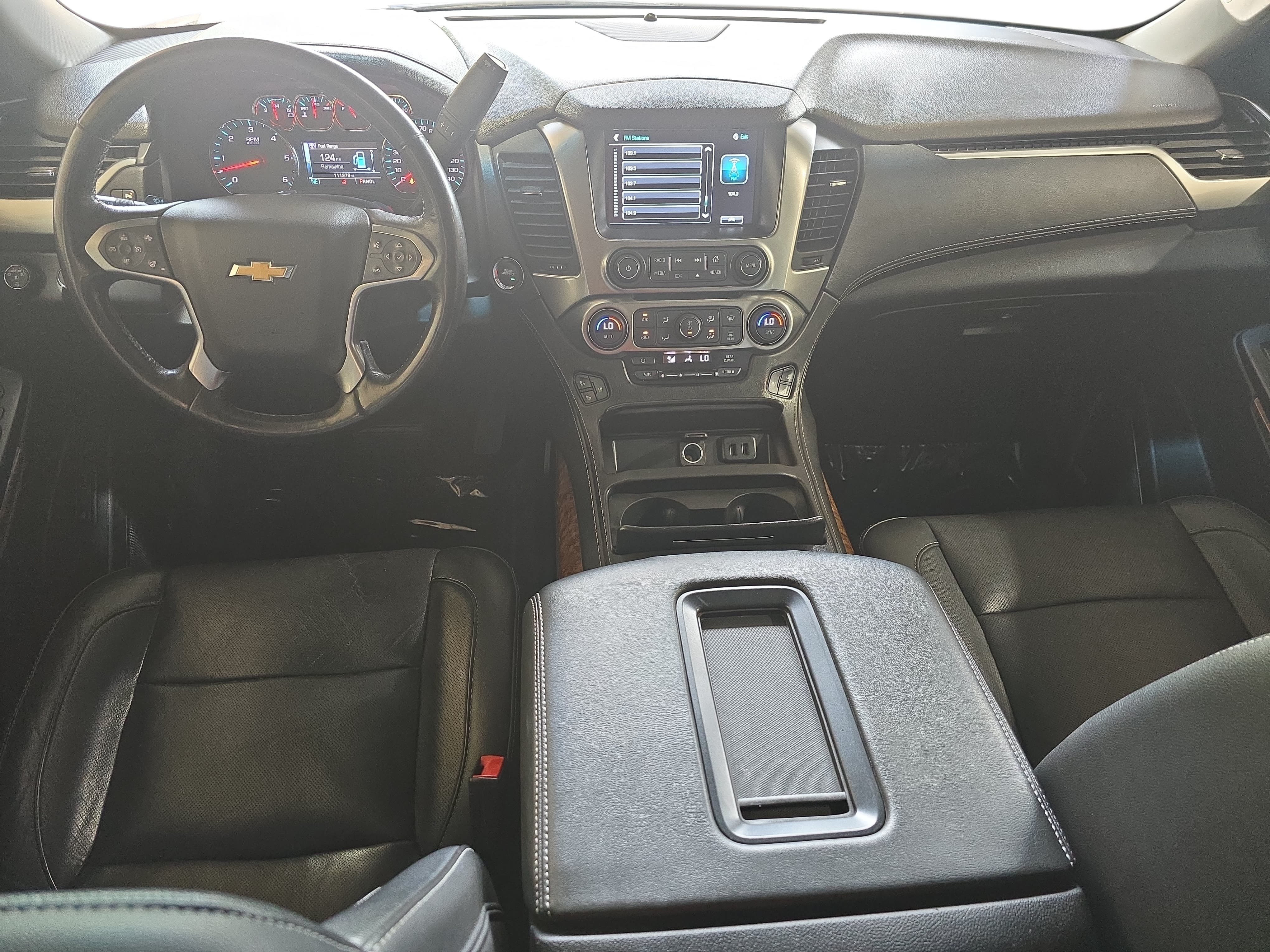 Used 2018 Chevrolet Tahoe Premier AWD/4WD image 9