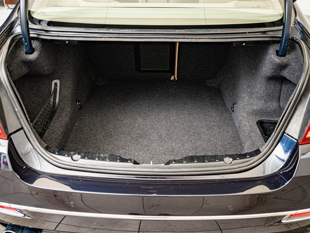 Used 2014 BMW 535d Sedan image 19