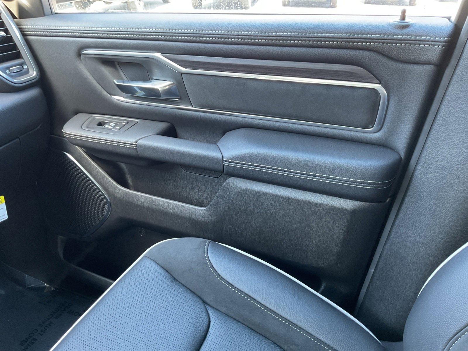New 2026 RAM 1500 Laramie w/ Sport Appearance Package image 17