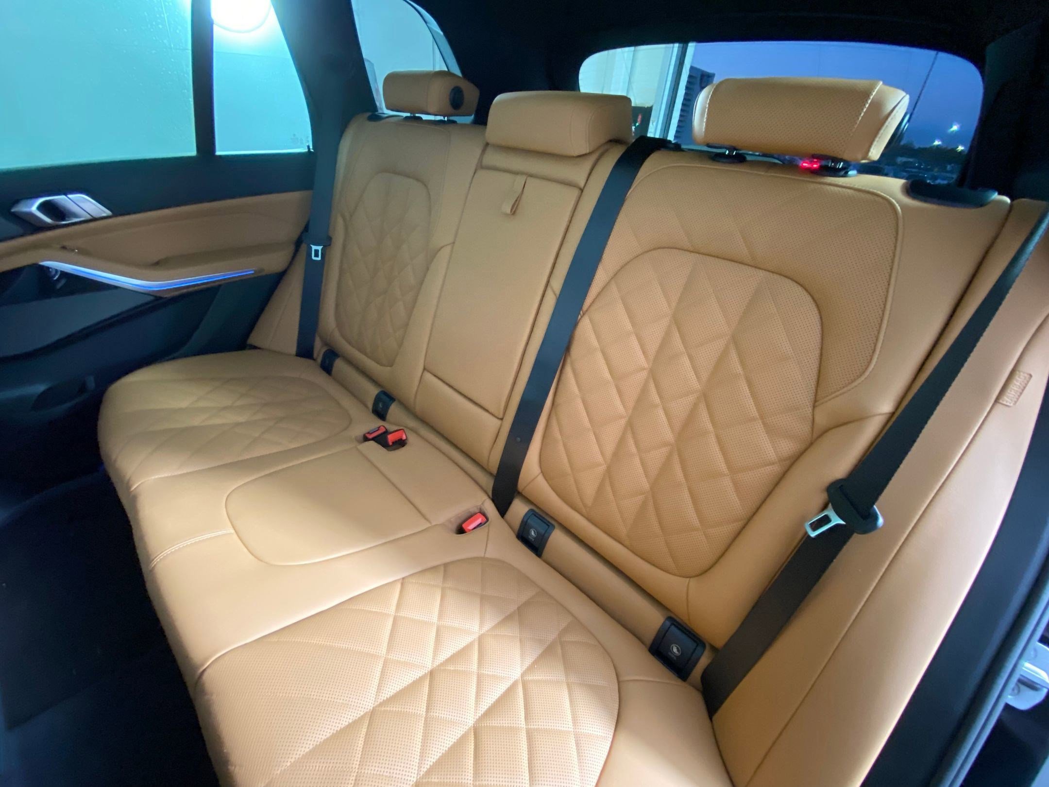 Used 2026 BMW X5 xDrive50e w/ M Sport Package image 29