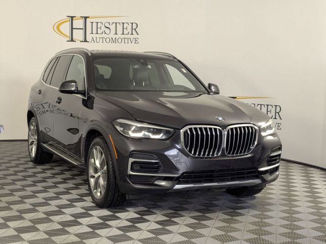 Used 2023 BMW X5 sDrive40i image 2