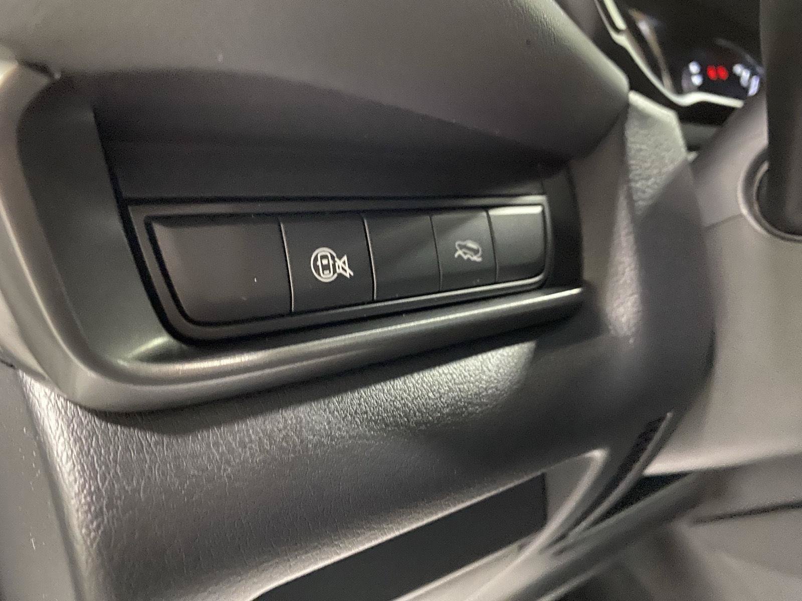 Certified 2024 MAZDA CX-30 AWD 2.5 S image 18