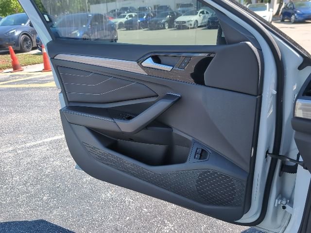 Used 2024 Volkswagen Jetta SEL FWD image 26