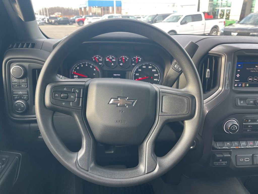 Used 2024 Chevrolet Silverado 1500 Custom w/ Dark Appearance Package image 14