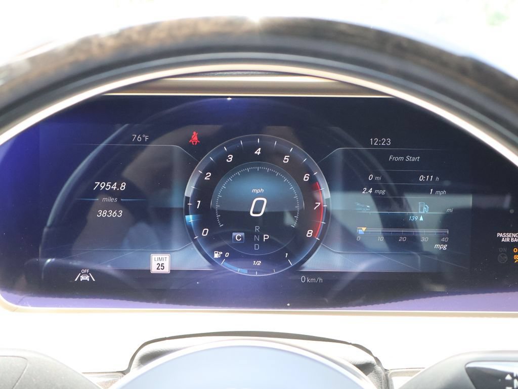 Used 2020 Mercedes-Benz S 560 4MATIC Sedan image 31