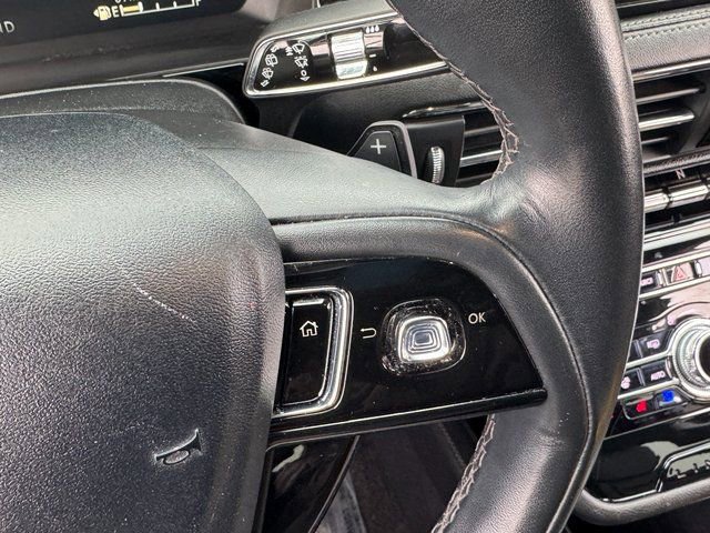 Used 2022 Lincoln Corsair Reserve w/ Equipment Group 201A image 23