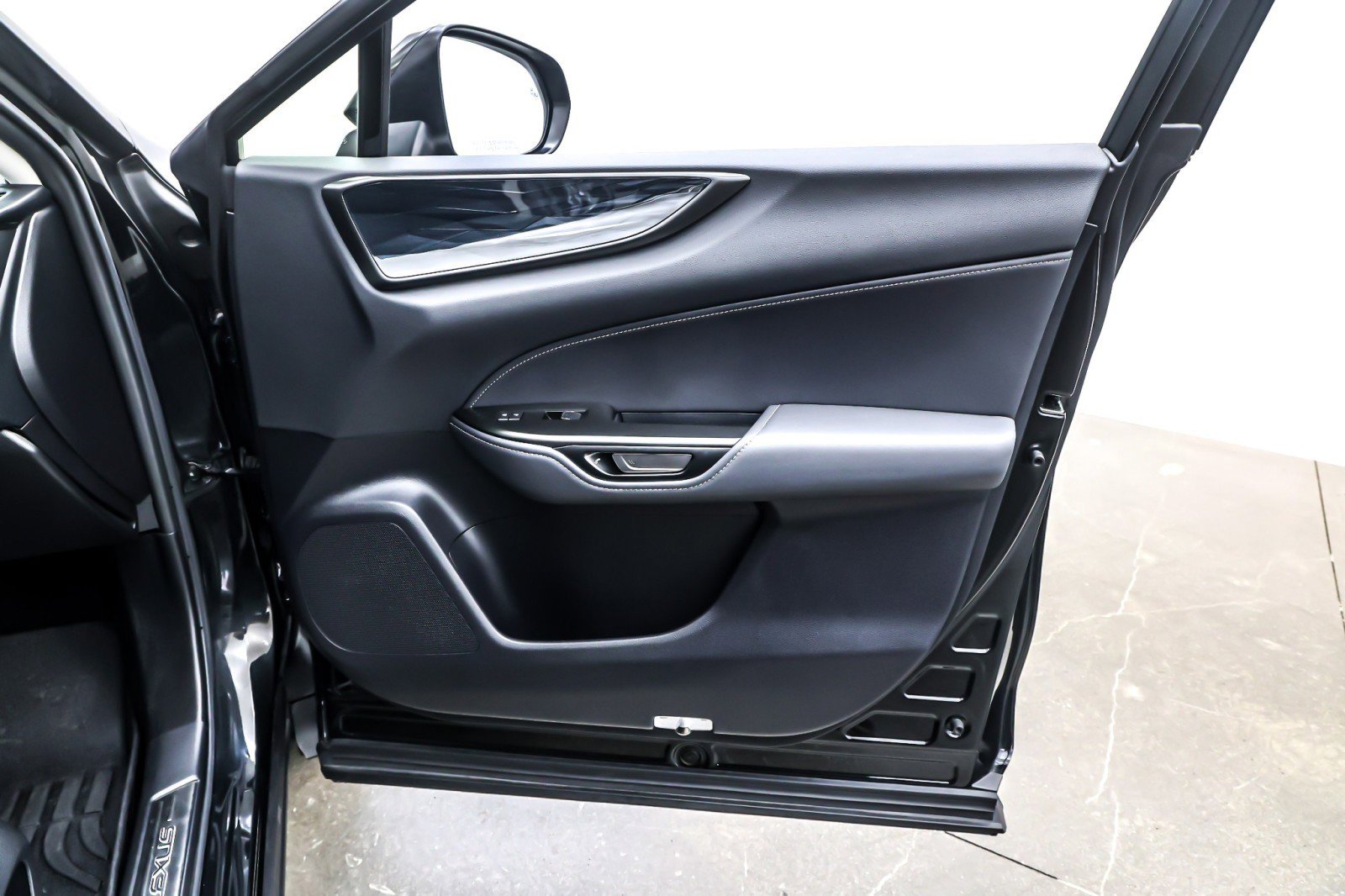 Used 2024 Lexus NX 350h AWD image 25