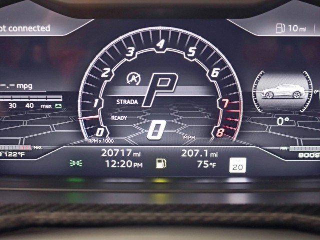 Used 2022 Lamborghini Urus AWD/4WD image 22