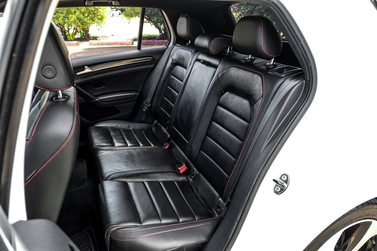 Used 2016 Volkswagen GTI SE w/ Lighting Package (SEL) FWD image 36