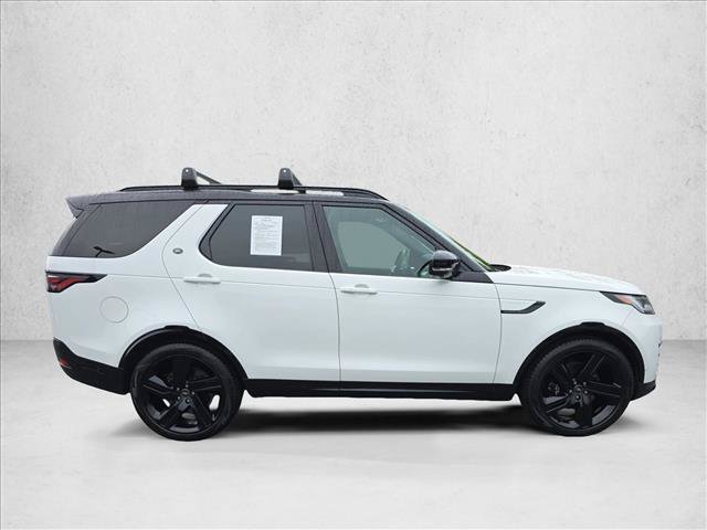 Certified 2023 Land Rover Discovery Metropolitan Edition AWD/4WD image 4