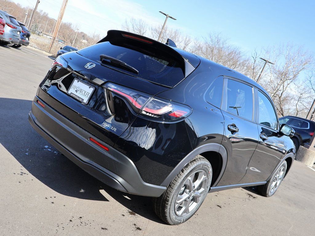 New 2026 Honda HR-V LX image 7