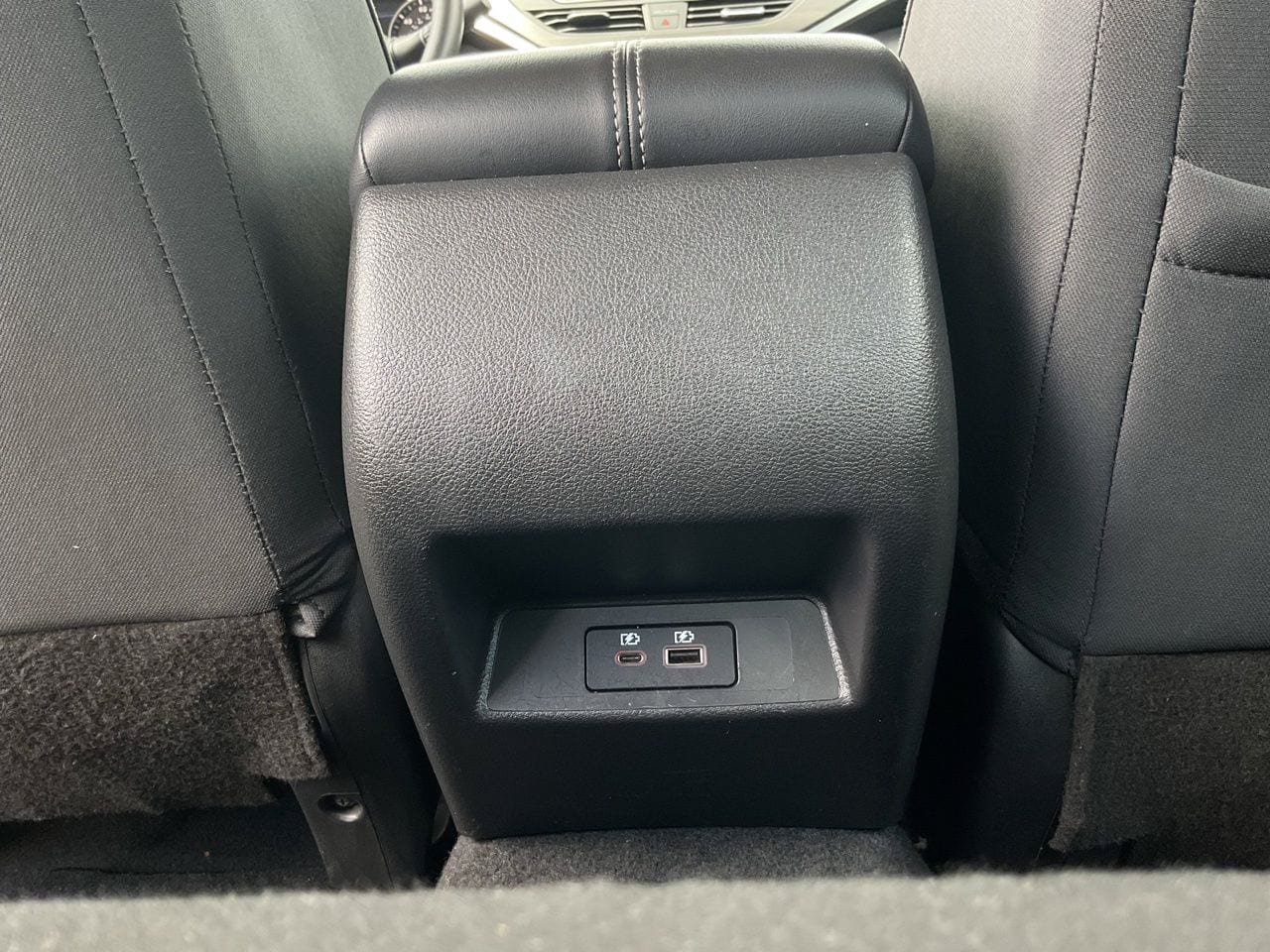 Used 2025 Nissan Altima 2.5 SV FWD image 13
