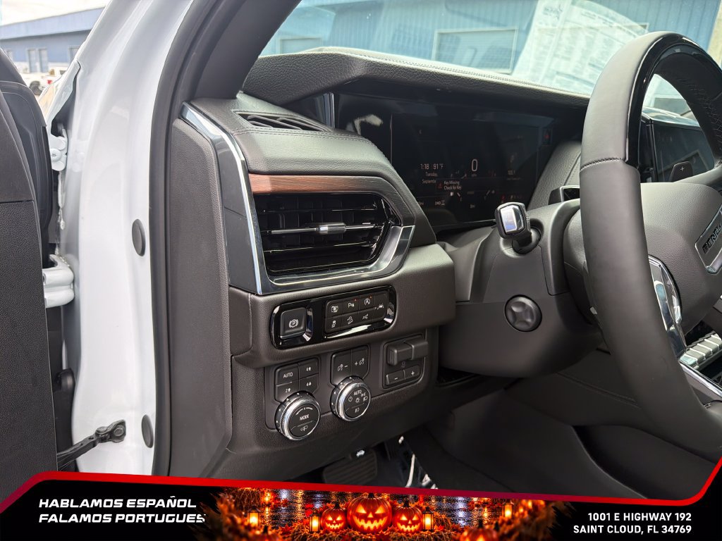 New 2026 GMC Yukon XL Denali w/ Denali Reserve Package AWD/4WD image 18