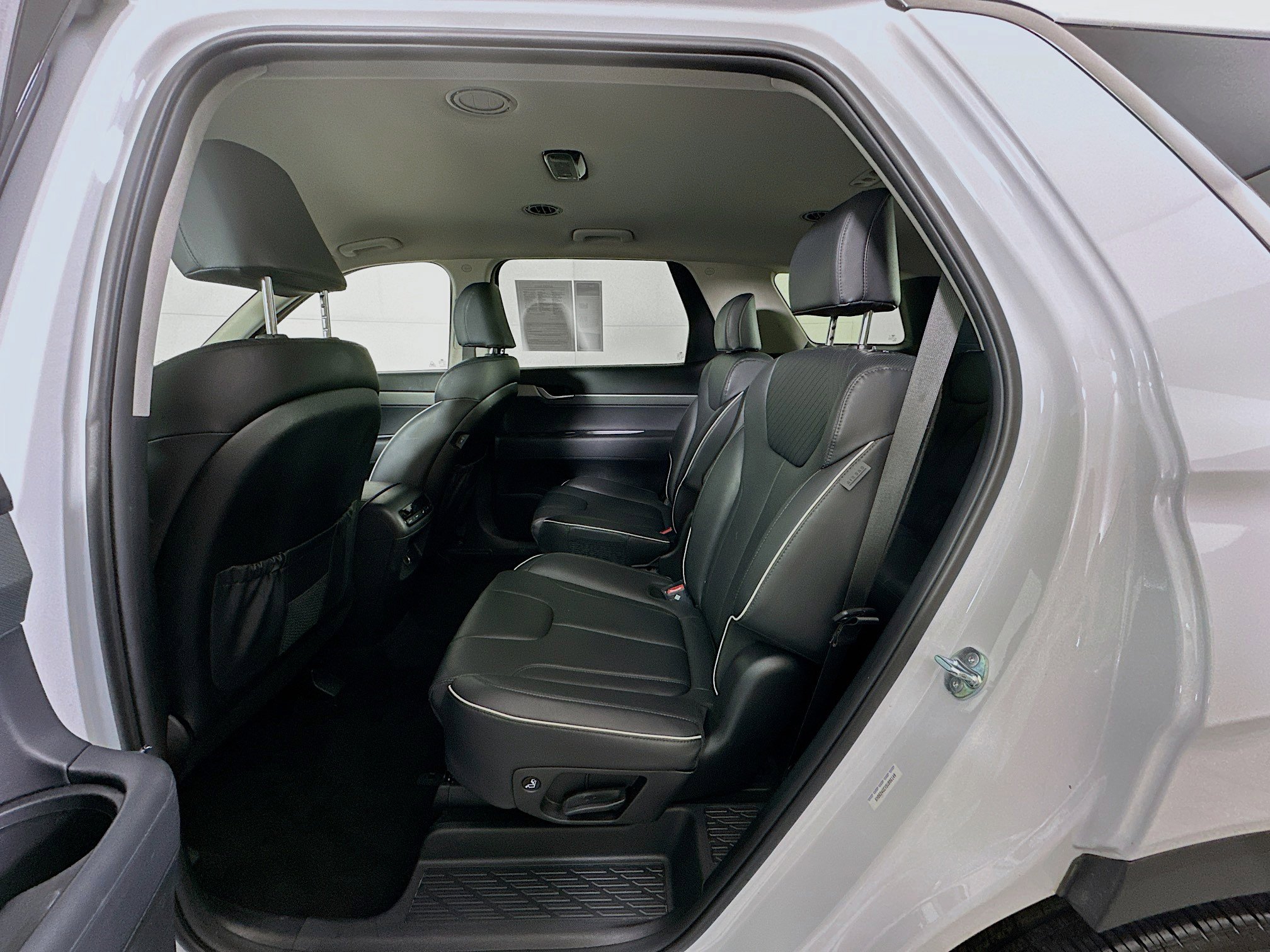 Used 2025 Hyundai Palisade SEL FWD image 28