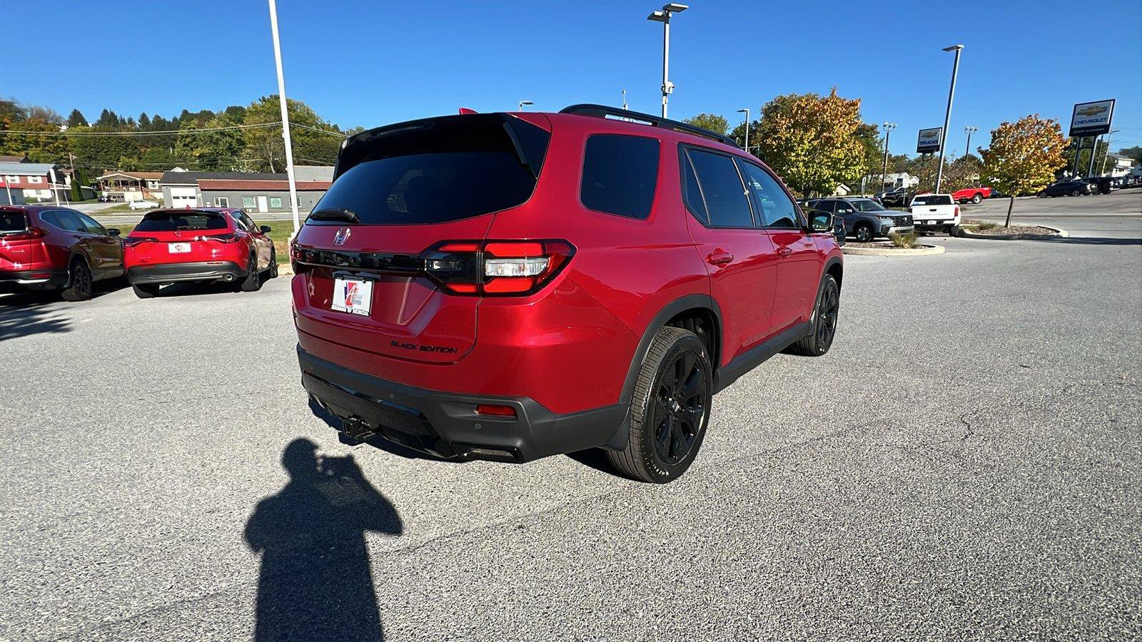 New 2026 Honda Pilot Black Edition image 4