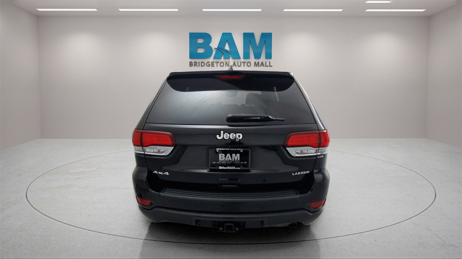 Used 2022 Jeep Grand Cherokee Laredo X image 31