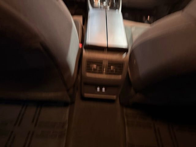 Certified 2025 Nissan Rogue SV image 28