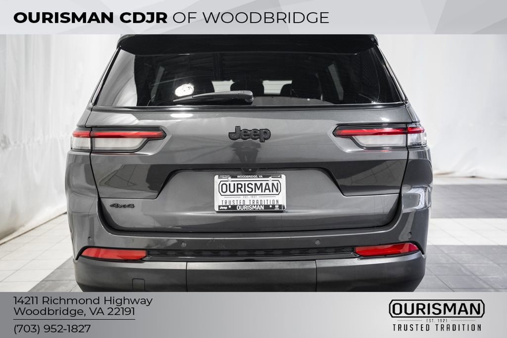 Used 2024 Jeep Grand Cherokee L Laredo image 6