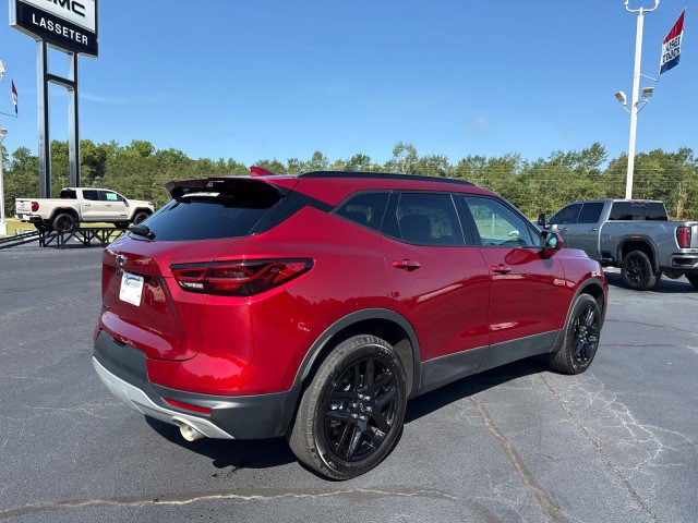 Used 2023 Chevrolet Blazer LT w/ Convenience Package FWD image 3