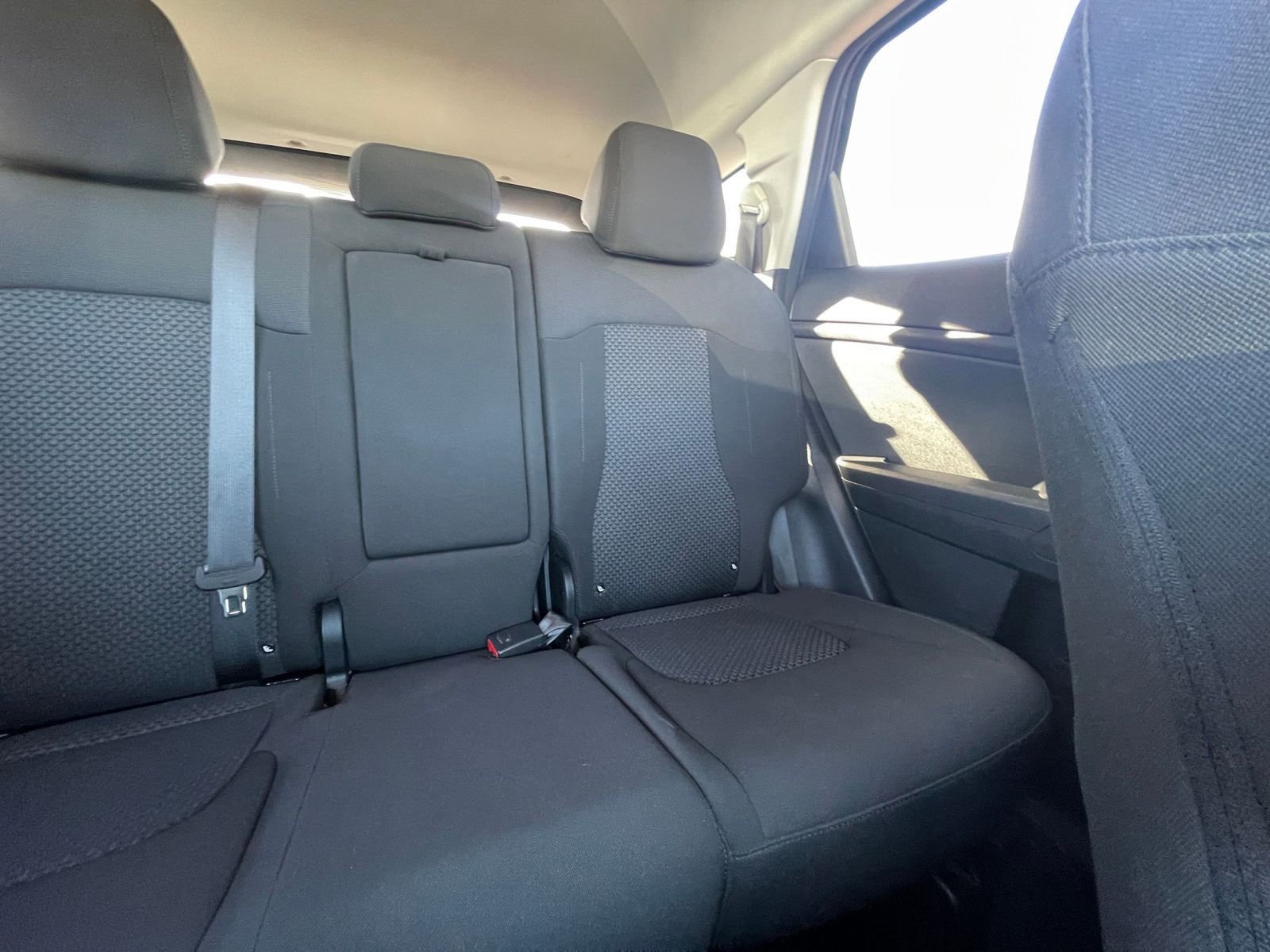 Used 2025 Kia Sportage LX FWD image 36