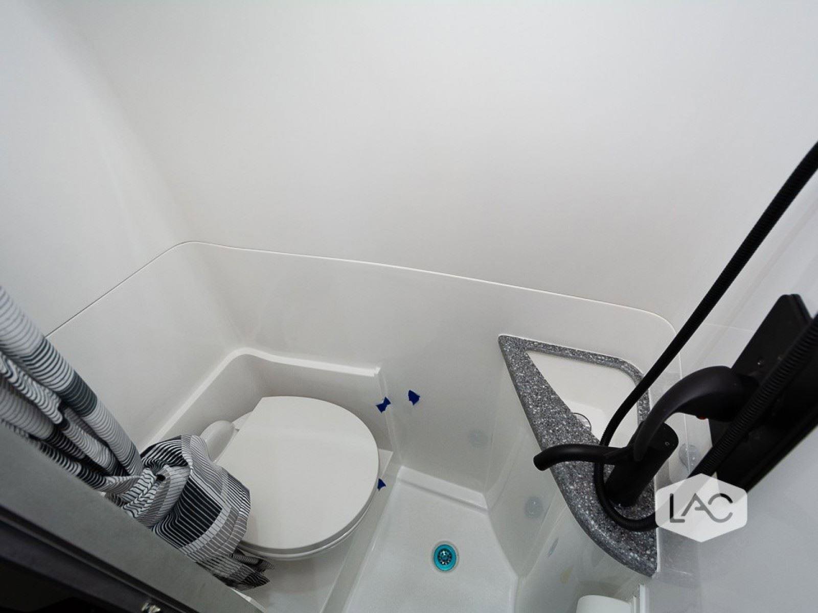 Used 2024 Mercedes-Benz Sprinter 3500 image 21