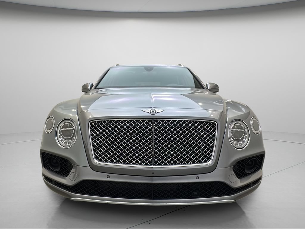 Used 2018 Bentley Bentayga Activity AWD/4WD image 8