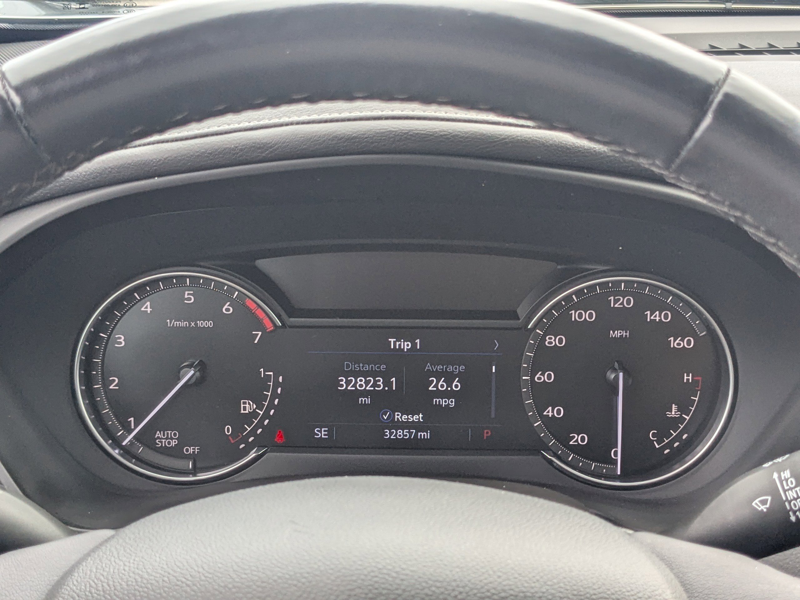 Certified 2023 Cadillac XT4 Luxury w/ Cold Weather Package image 4