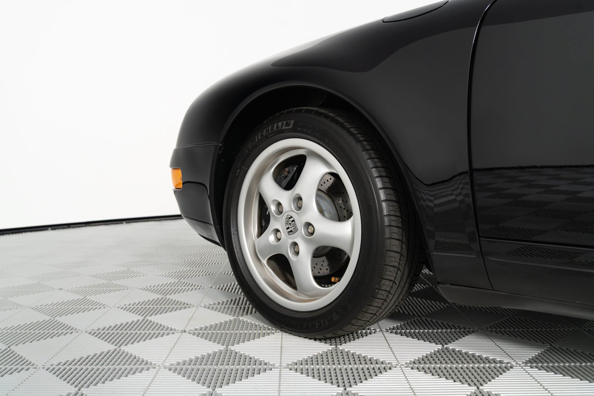 Used 1996 Porsche 911 Carrera RWD image 17