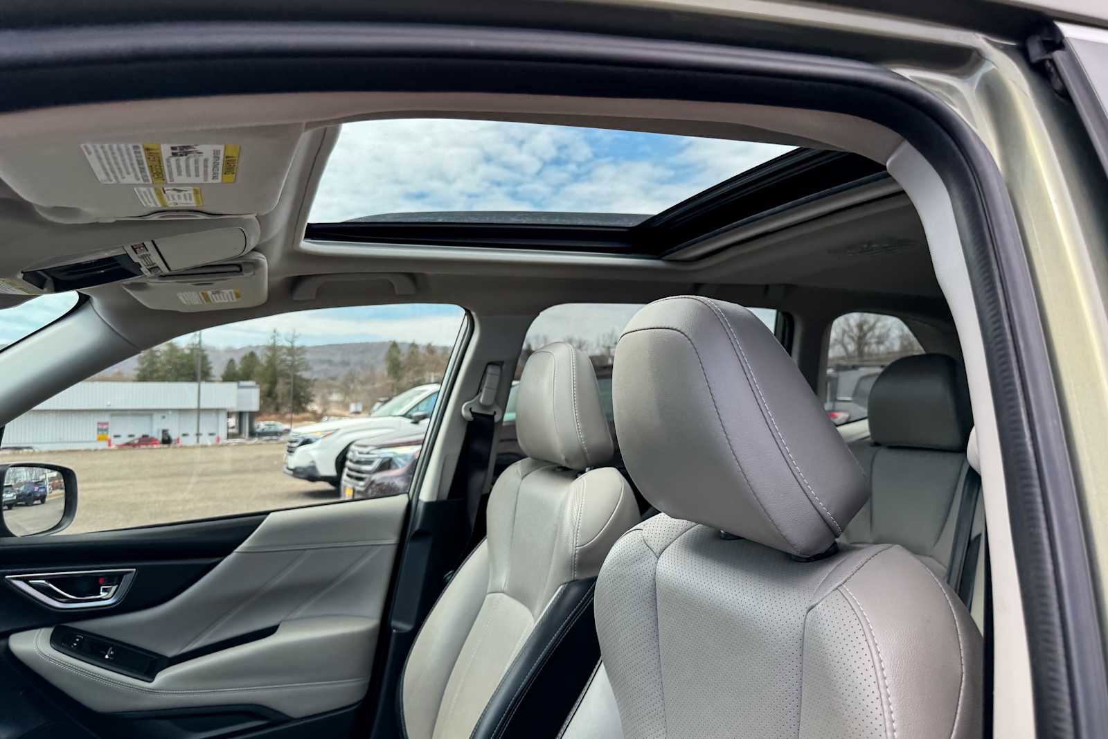 Used 2019 Subaru Forester Limited image 15