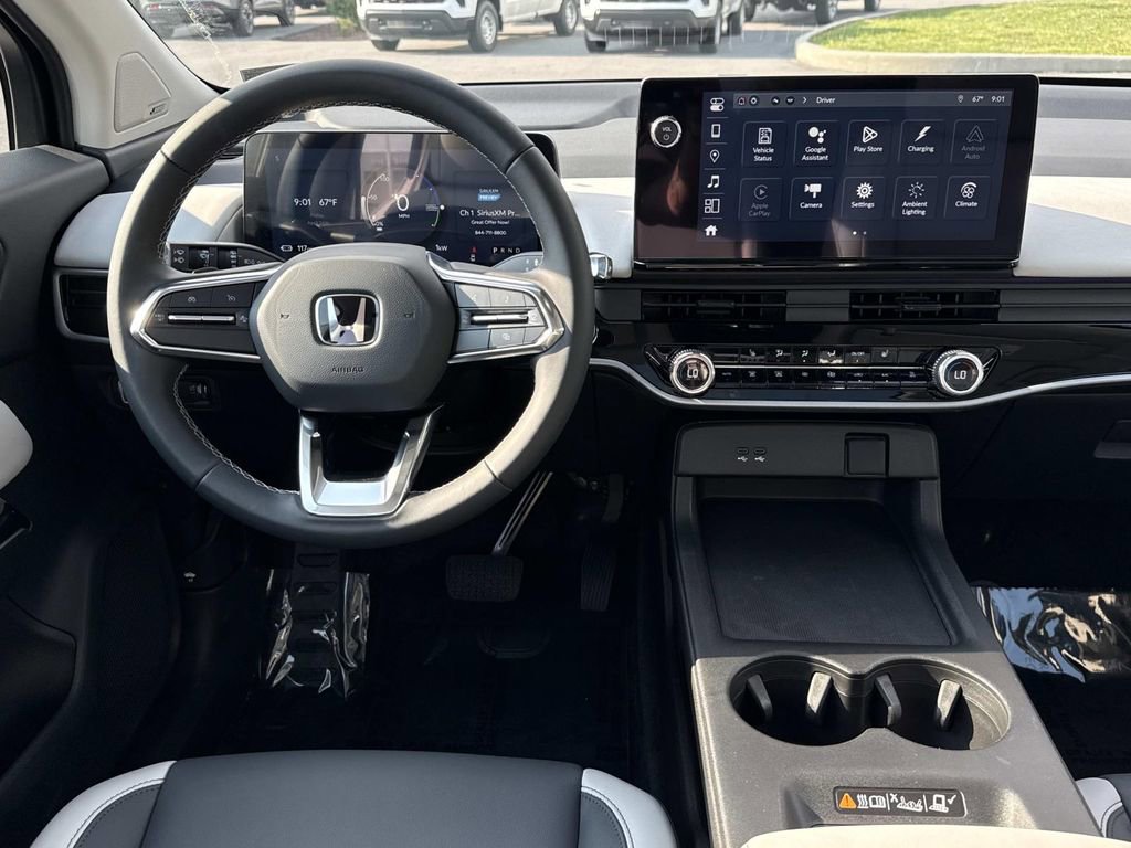 Used 2025 Honda Prologue Touring image 3