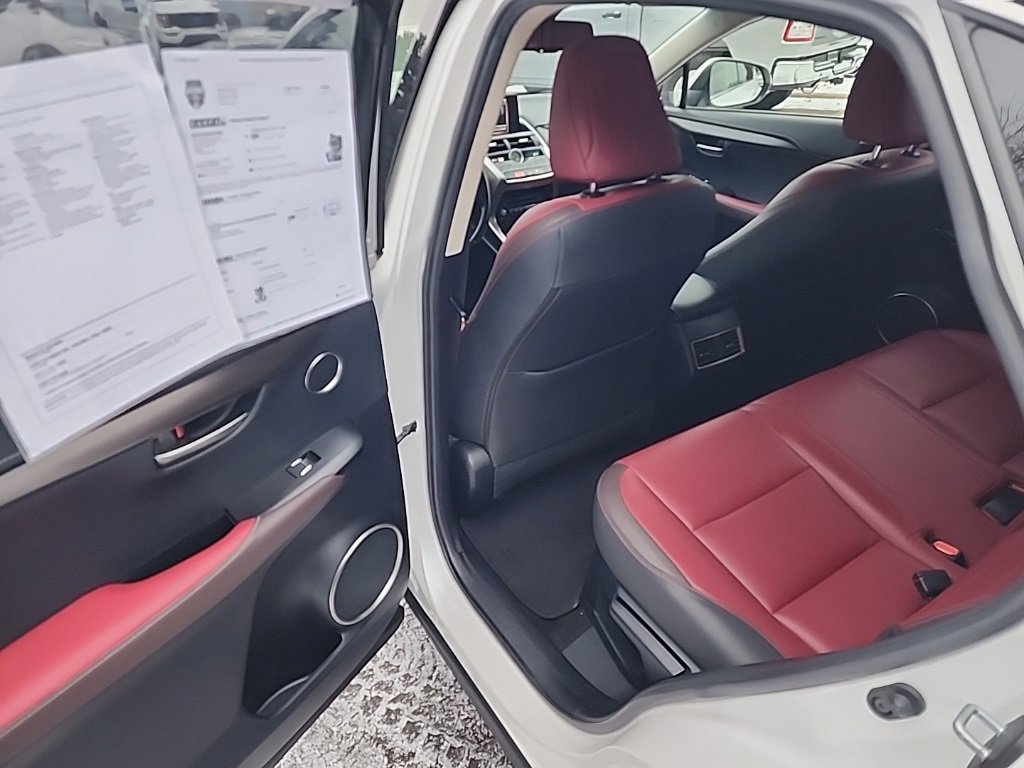 Used 2018 Lexus NX 300h AWD image 31