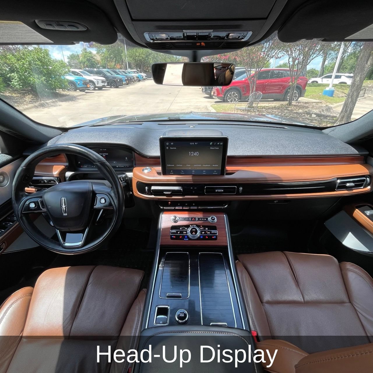 Used 2023 Lincoln Aviator Reserve w/ Equipment Group 201A AWD/4WD image 10