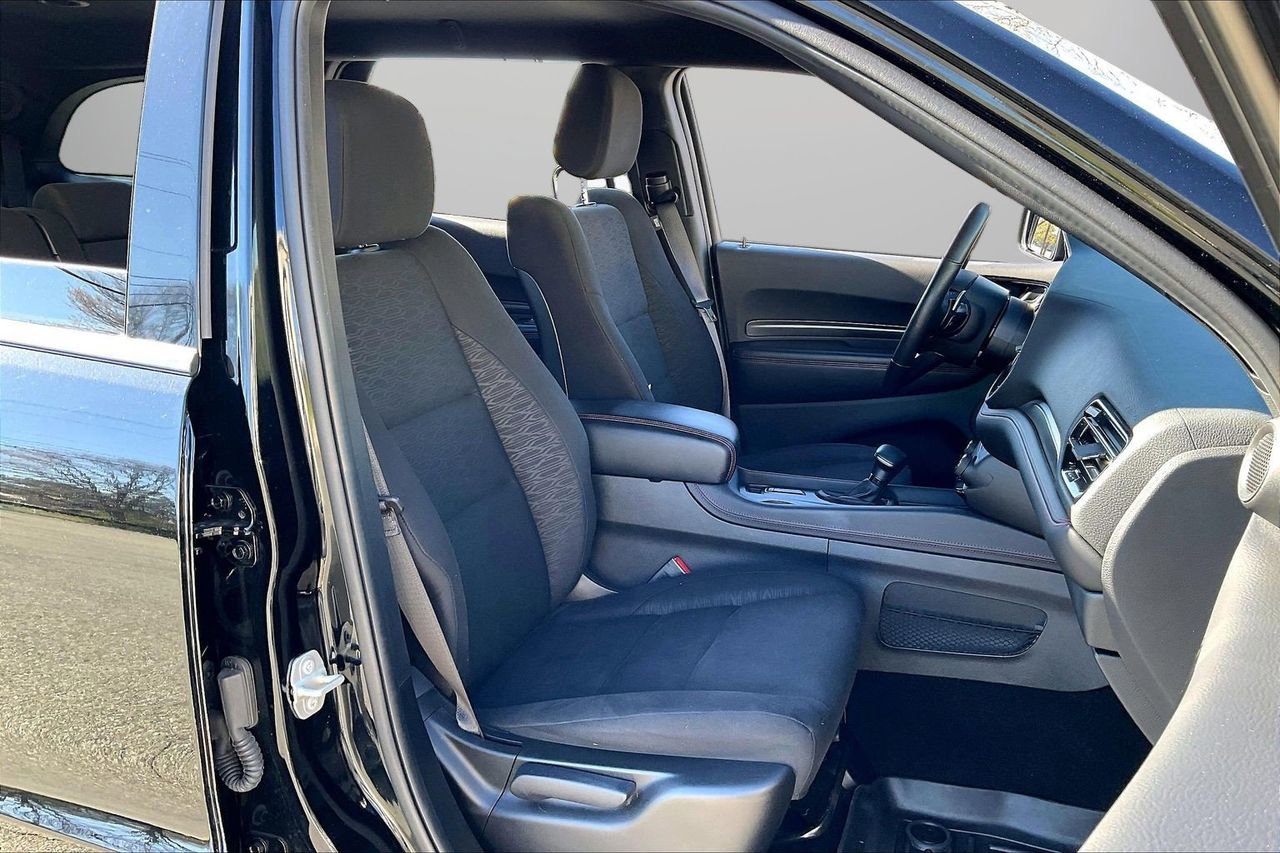 Certified 2024 Dodge Durango R/T w/ Blacktop Package image 24