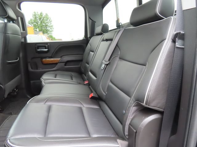 Used 2018 Chevrolet Silverado 1500 High Country AWD/4WD image 43