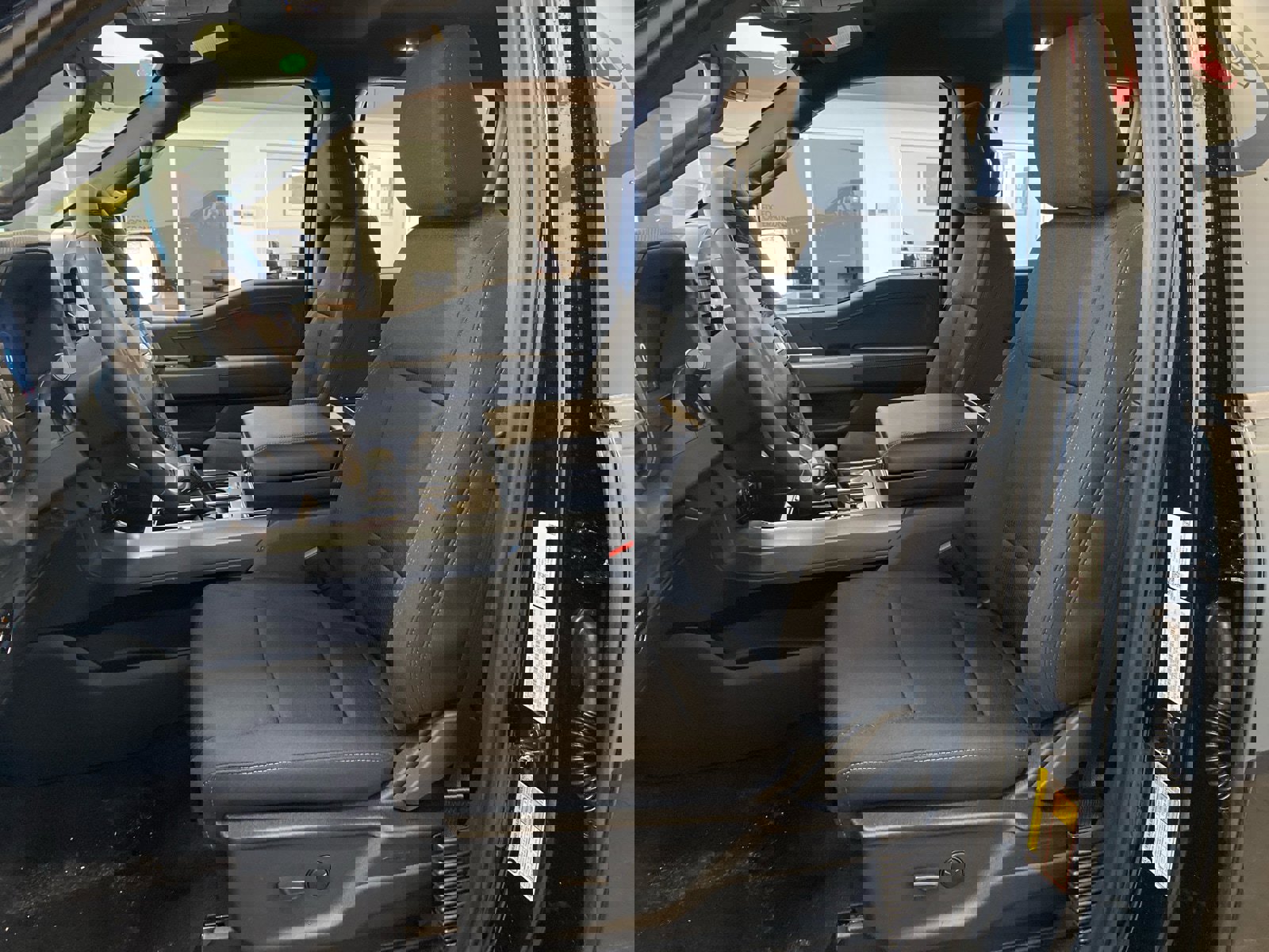 New 2026 Ford F150 XLT w/ Mobile Office Package image 16