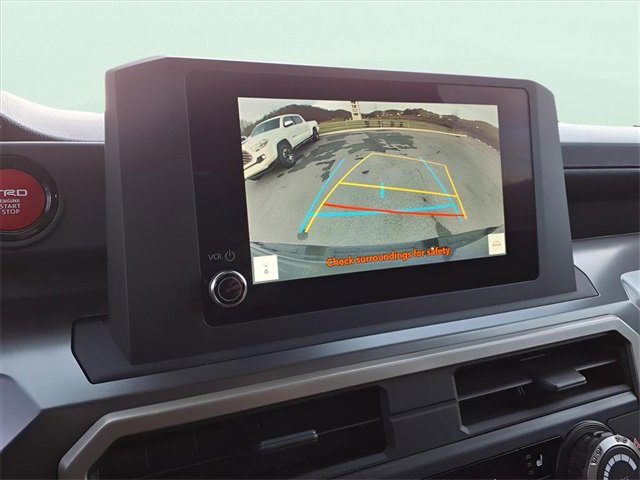 Used 2025 Toyota Tacoma SR5 image 17