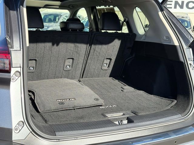Certified 2023 Nissan Rogue SL w/ SL Premium Package image 8