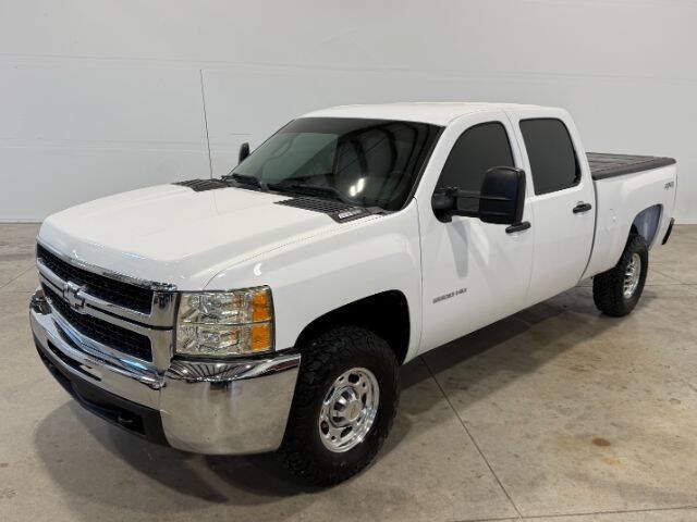 Used 2010 Chevrolet Silverado 2500 LT AWD/4WD image 2