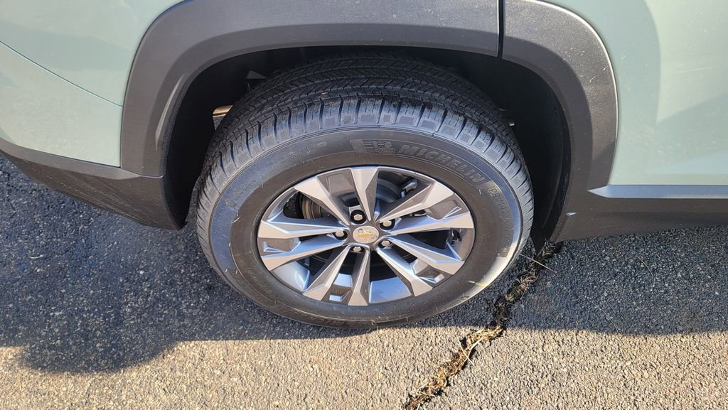 New 2026 Chevrolet Equinox LT image 13