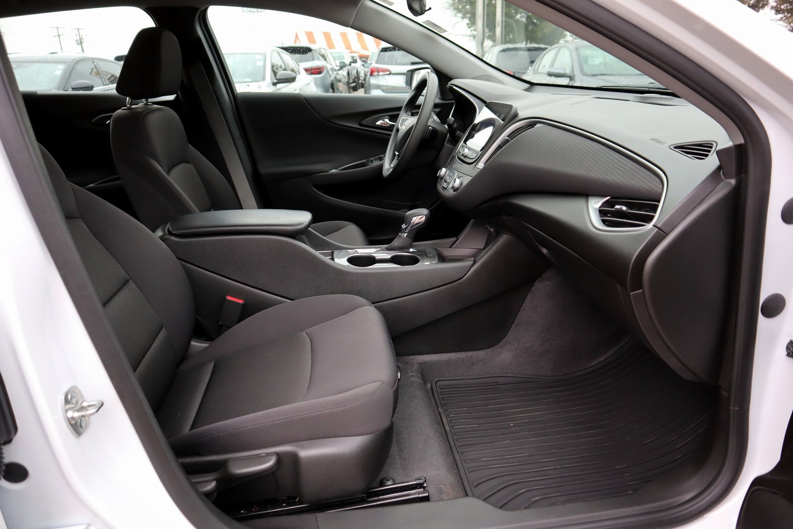 Used 2024 Chevrolet Malibu LS image 11