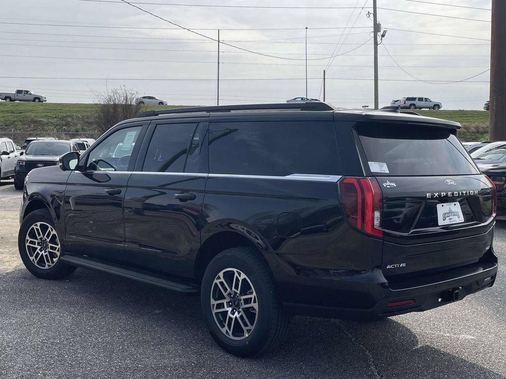 New 2026 Ford Expedition Max Active RWD image 5
