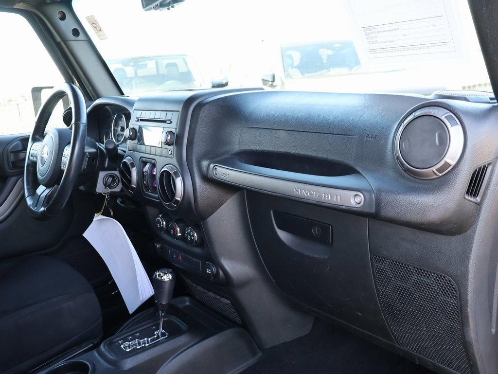 Used 2018 Jeep Wrangler Unlimited Sport S image 9