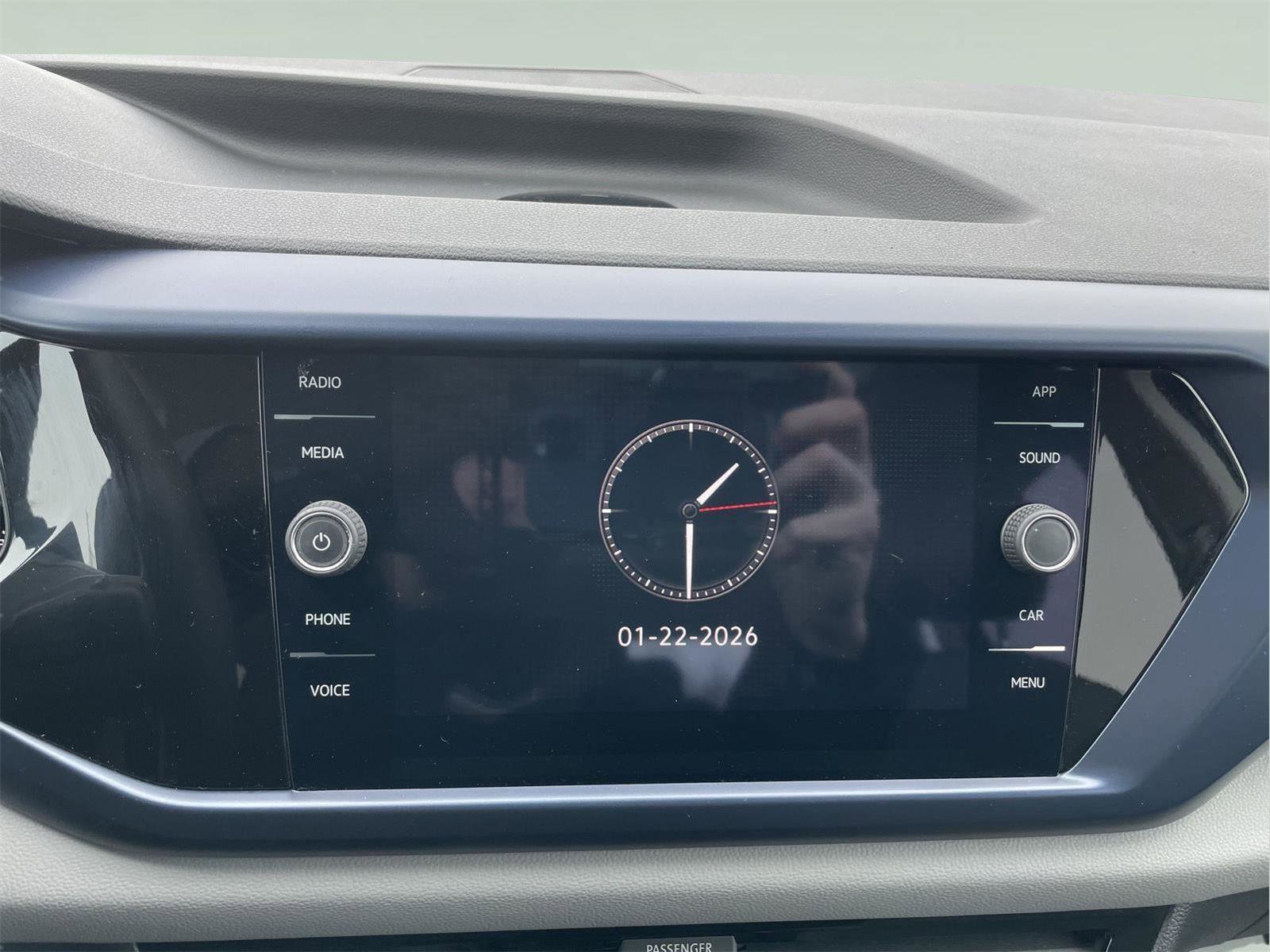 Used 2022 Volkswagen Taos SE w/ Panoramic Sunroof Package image 27